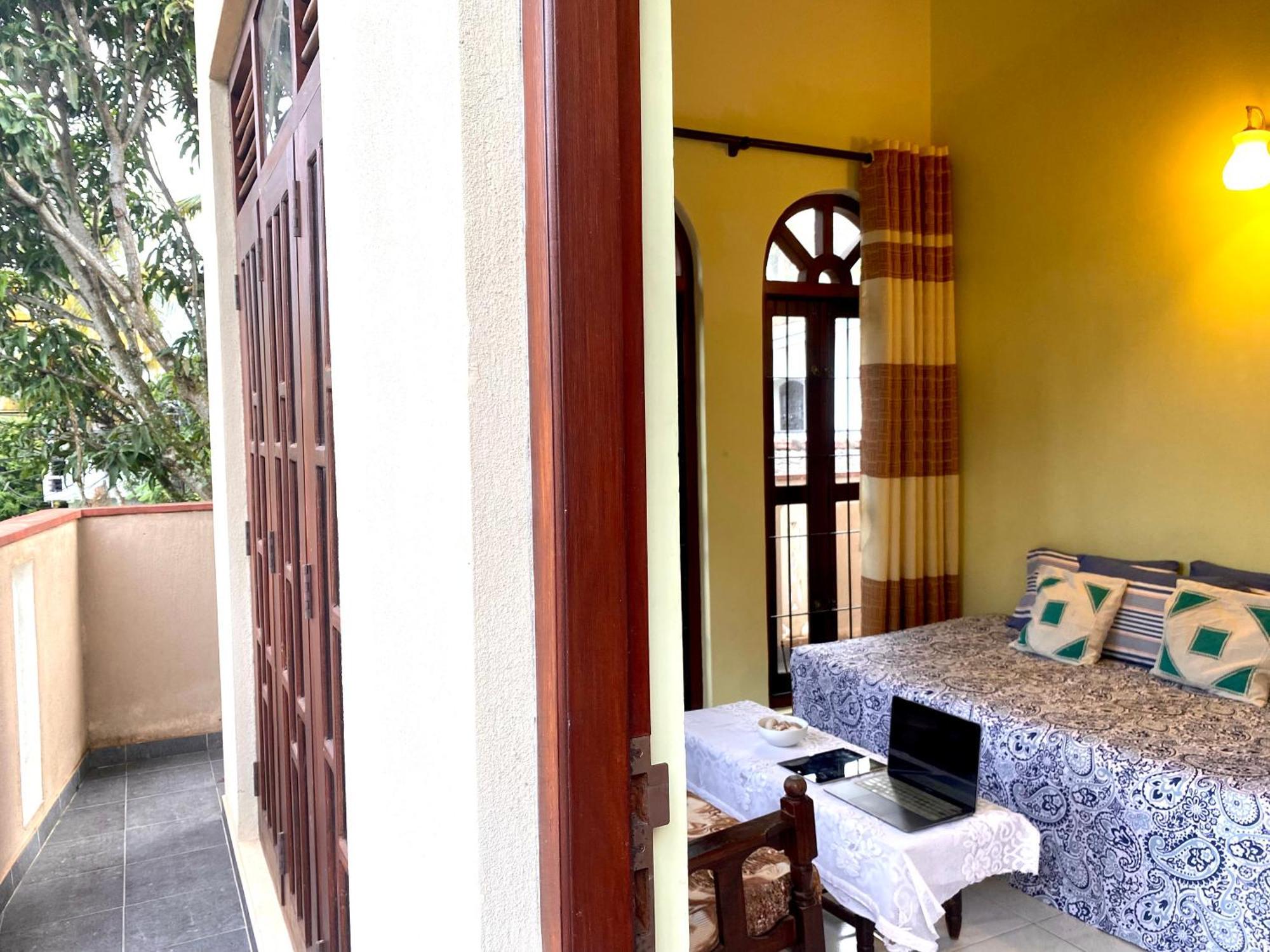 Jayalath Homestay Galle Bagian luar foto